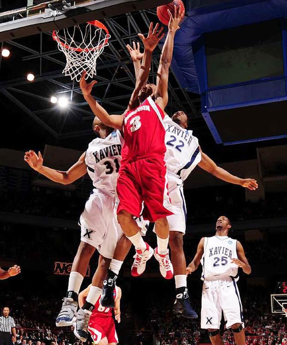 Xavier 60, Wisconsin 49
