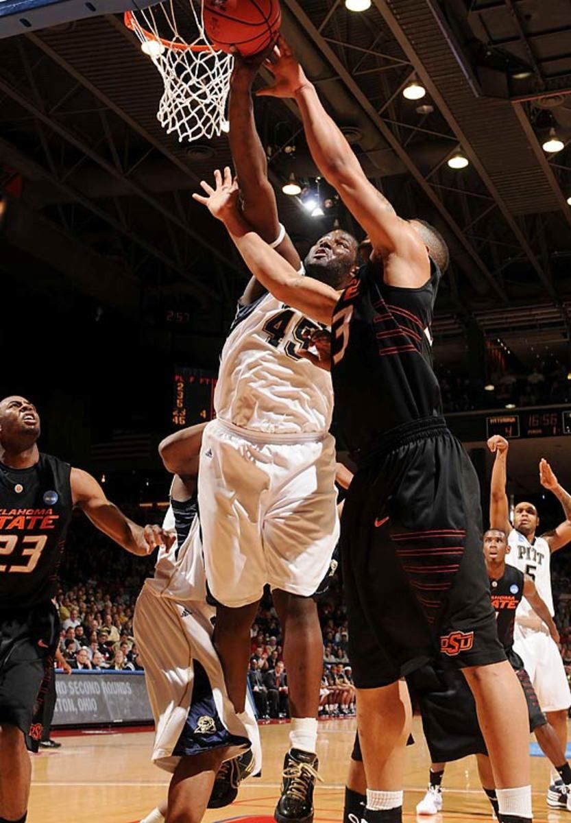 pitt-79651-mid.jpg