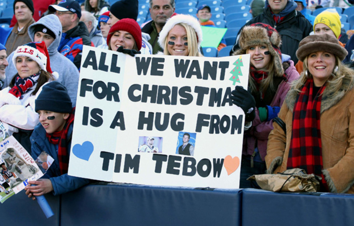 tebow-hug.jpg