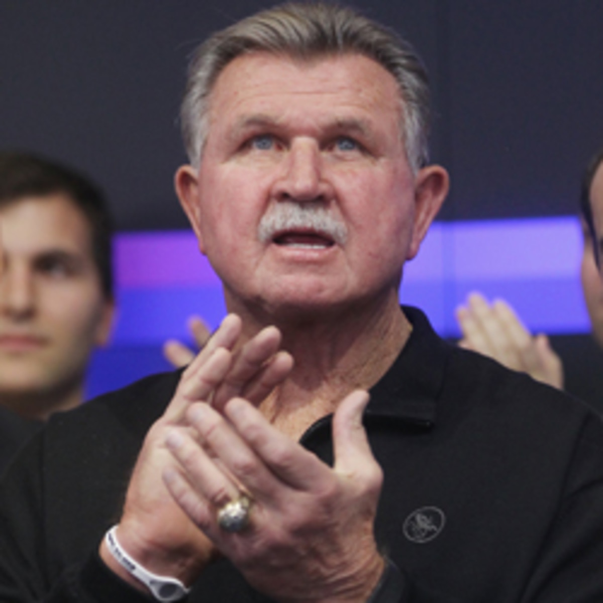 Mike-Ditka-Getty-T