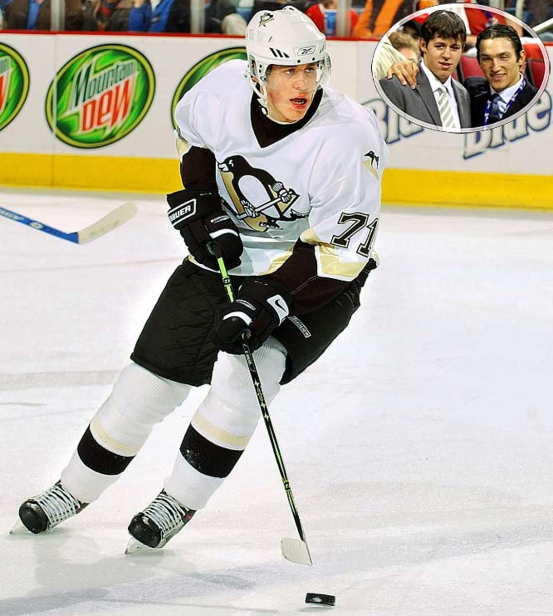 Evgeni Malkin, center