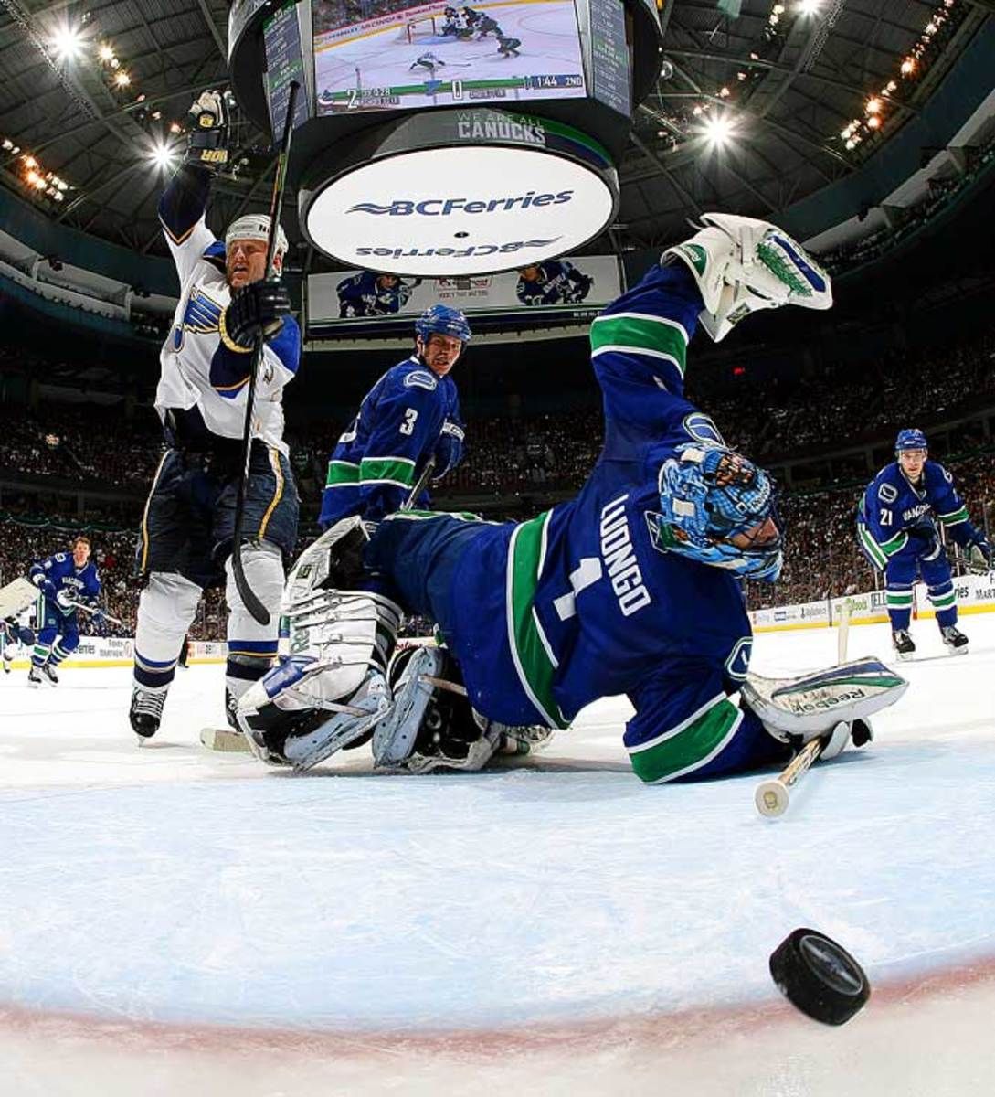 Roberto Luongo allows a rare goal