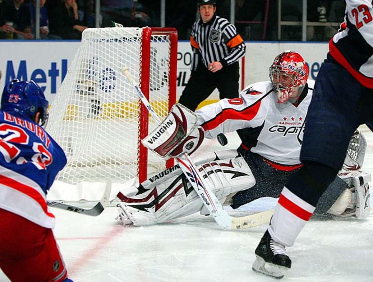 Simeon Varlamov allows a Chris Drury goal