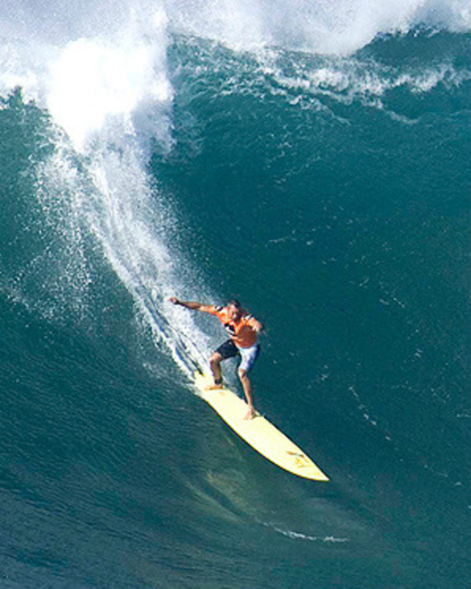 Garrett Mcnamara Is Credited By Guinness World Record With Surfing The