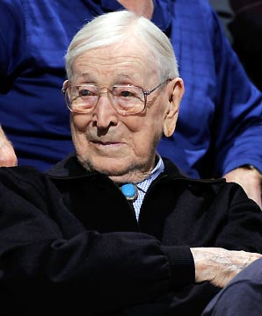 john-wooden-story-getty.jpg