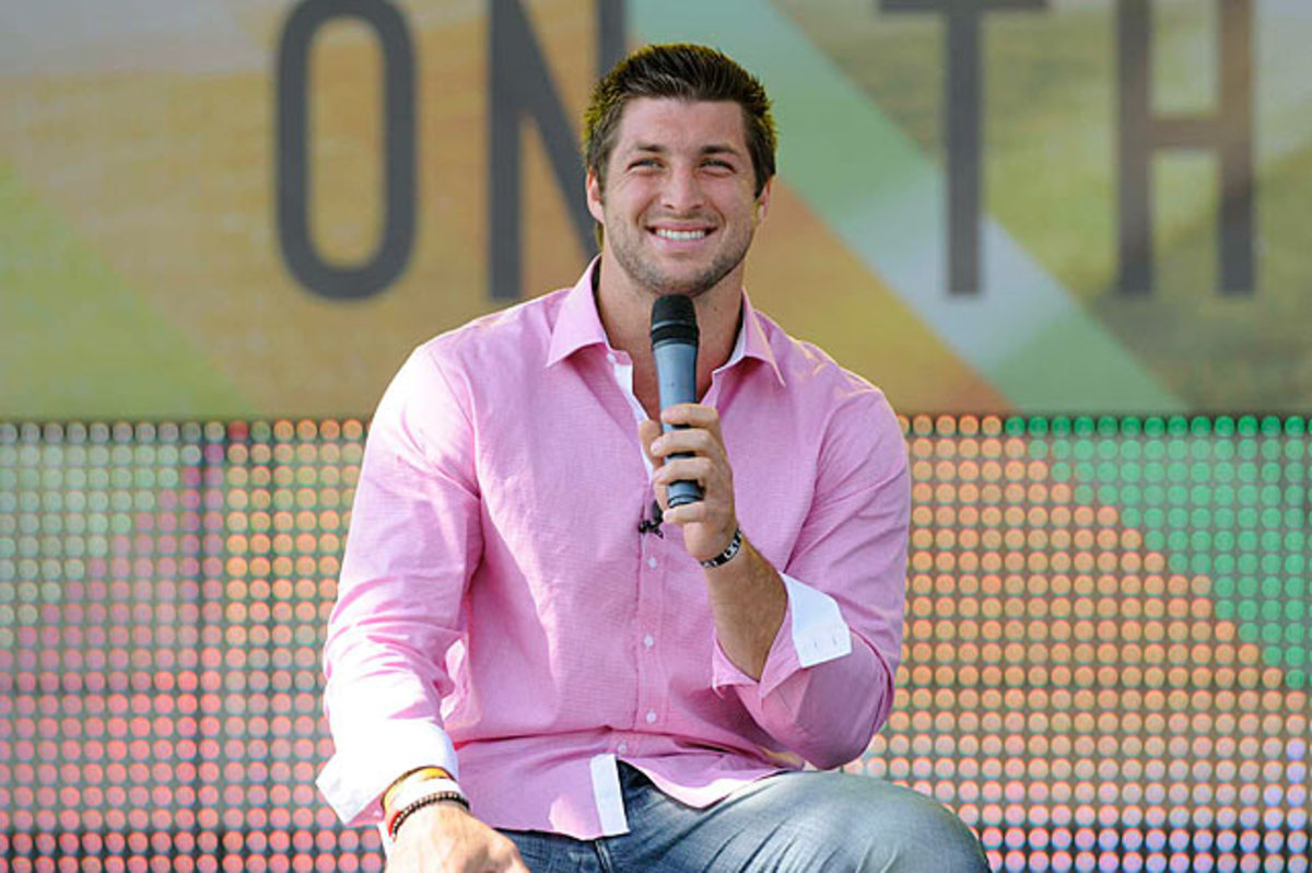 121220180541-0507-tim-tebow-op3b-23113-mid-single-image-cut.jpg