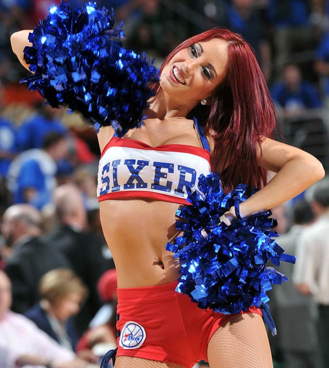 sixers-dancers-145210037.jpg