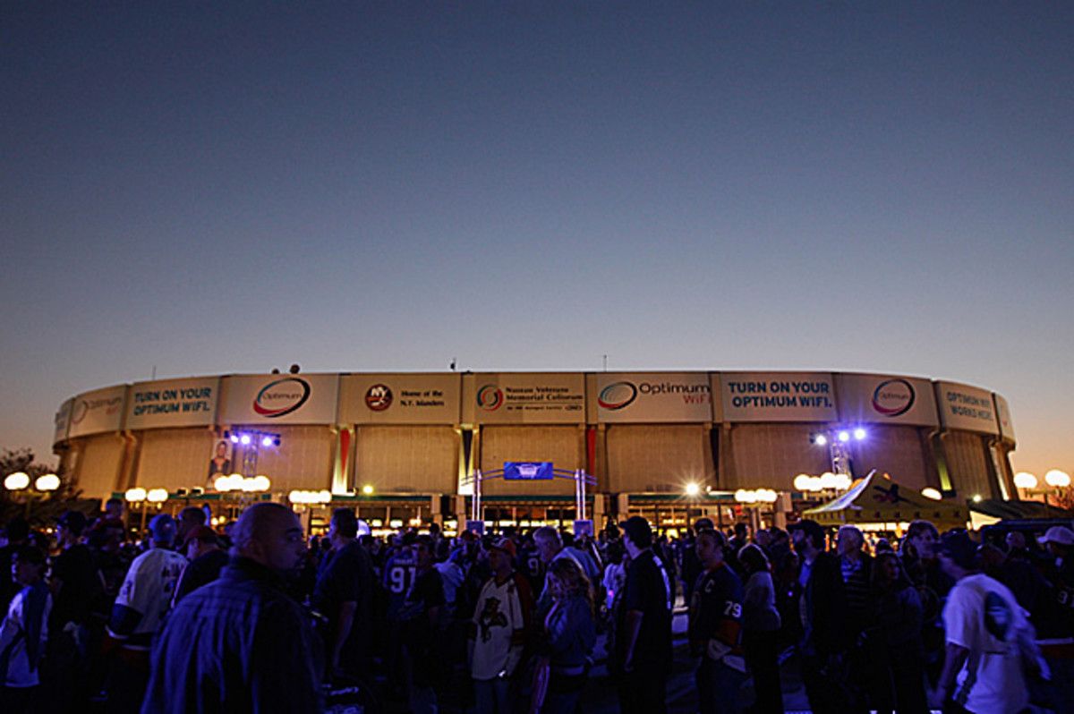 121228160512-nassau-coliseum-single-image-cut.jpg