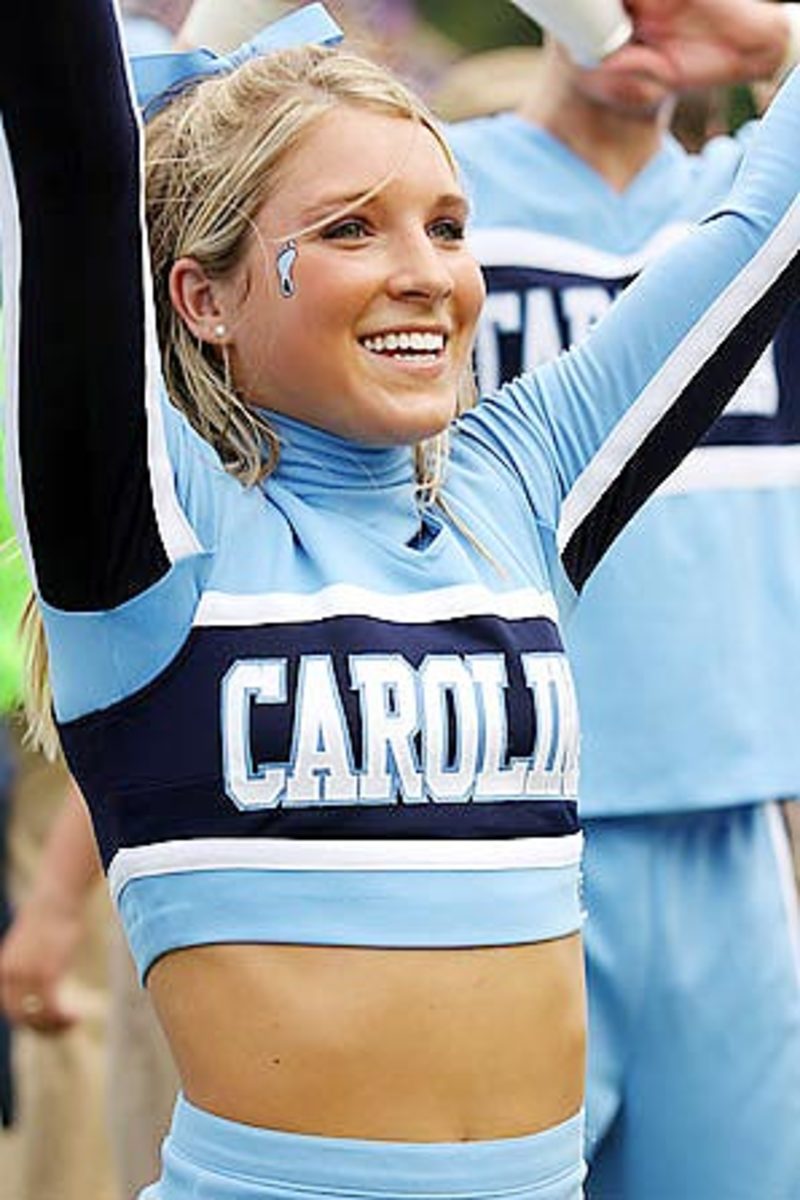 Cheerleader Of The Week North Carolinas Brittany Kirby Sports