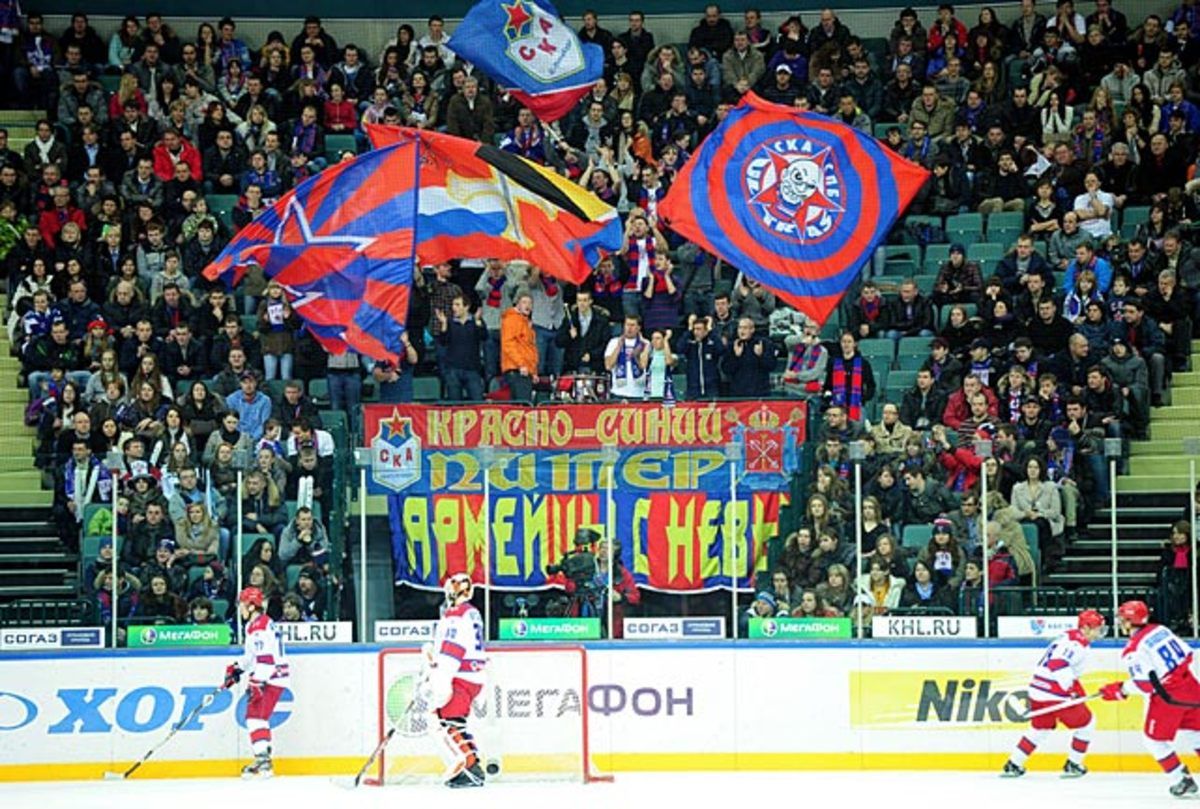 121228160528-russian-fans-itar-tass-single-image-cut.jpg