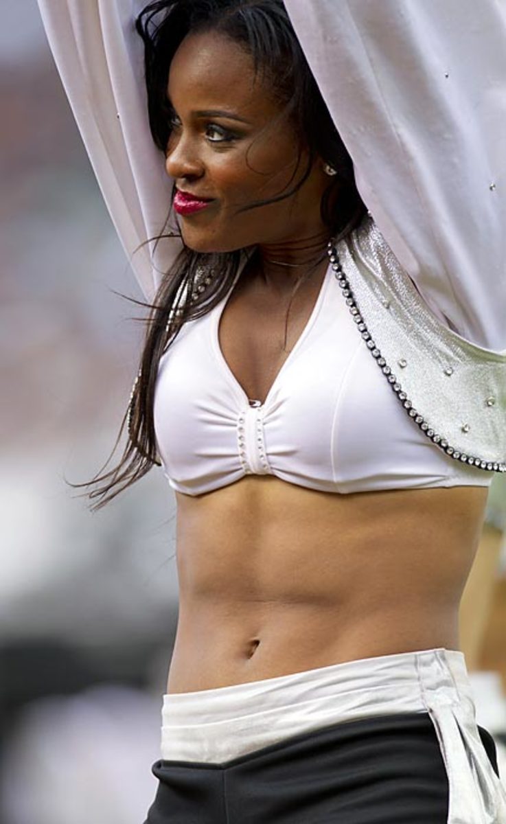 Oakland Raiderettes 