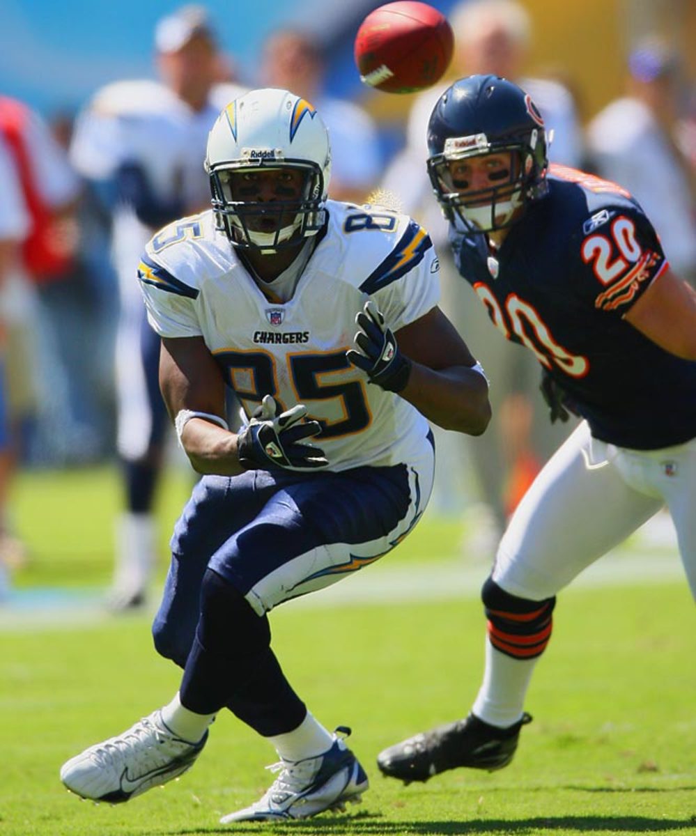 Chargers 14, Bears 3