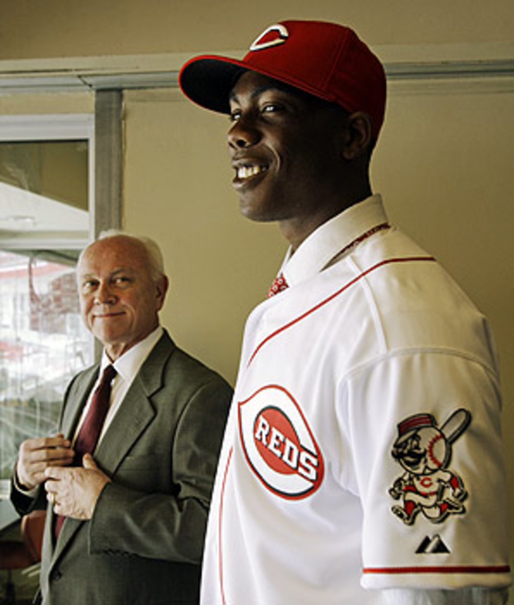 Tim Marchman: Hot Stove Report: Reds made a good, not great, bet on ...