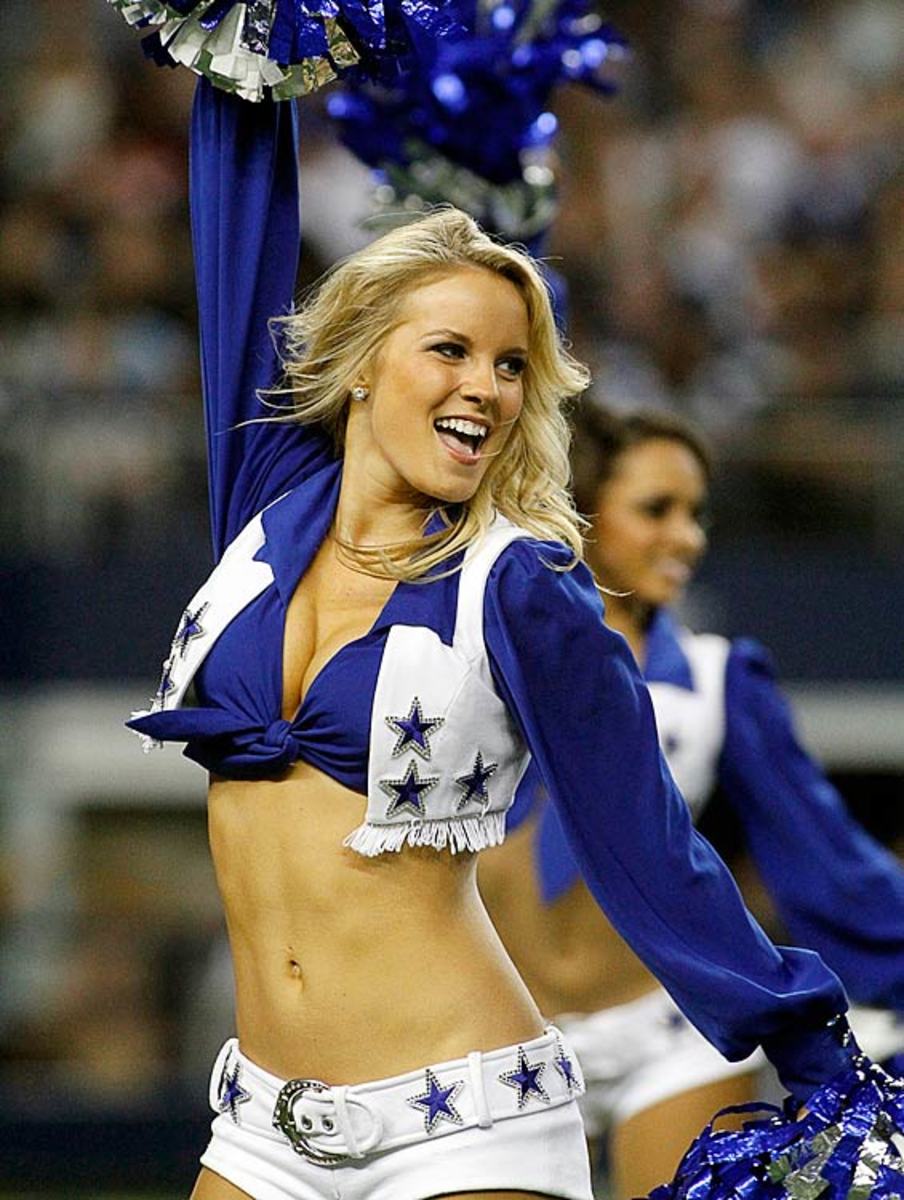 121204165405-dallas-cowboys-cheerleaders-21642018-single-image-cut.jpg