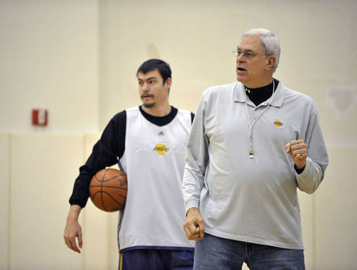 Los Angeles Lakers Practice In New York City