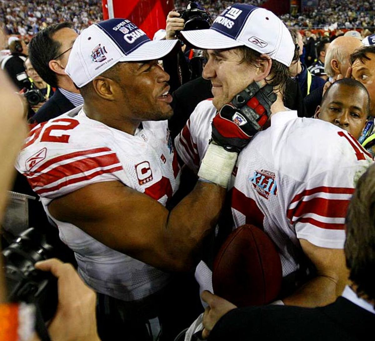 Michael Strahan and Eli Manning