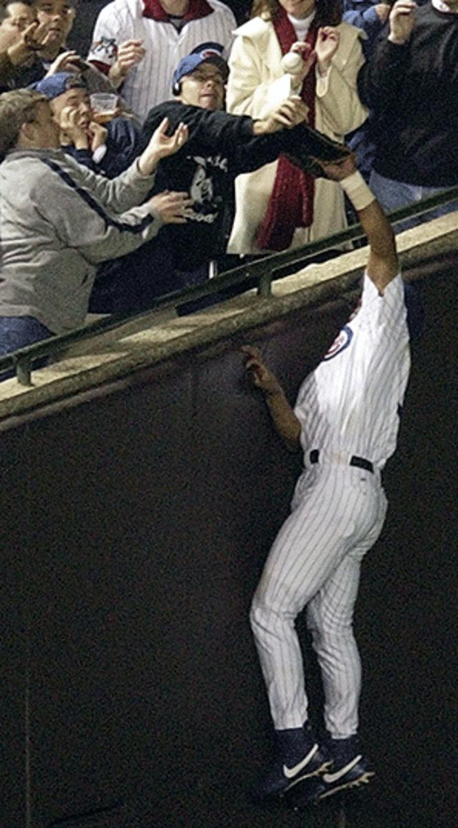 Steve-Bartman.gif