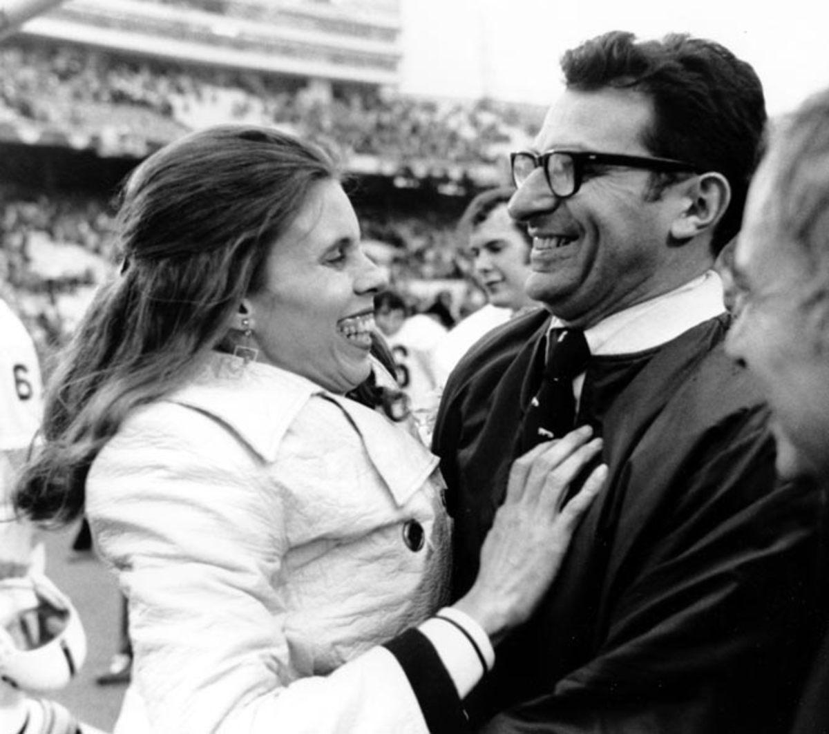 Rare Photos of Joe Paterno Sports Illustrated