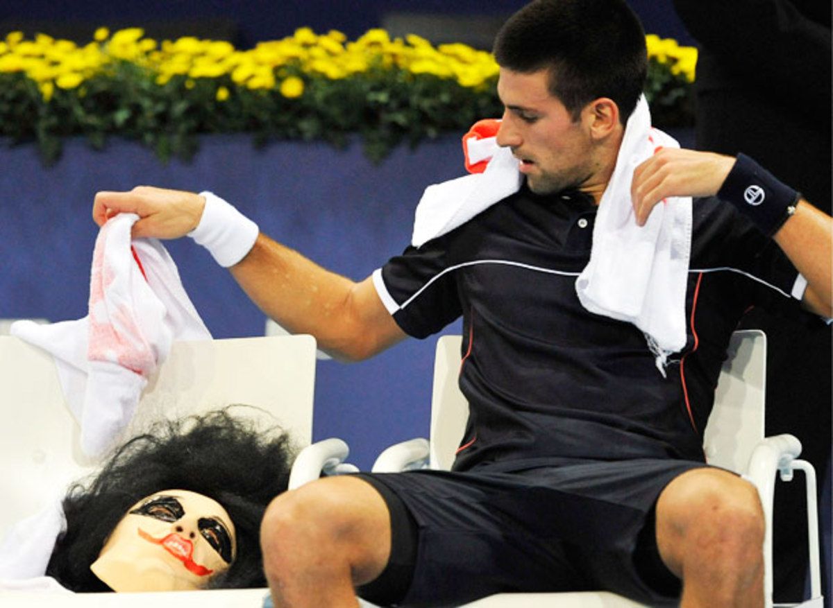 djokovic-mask-epa
