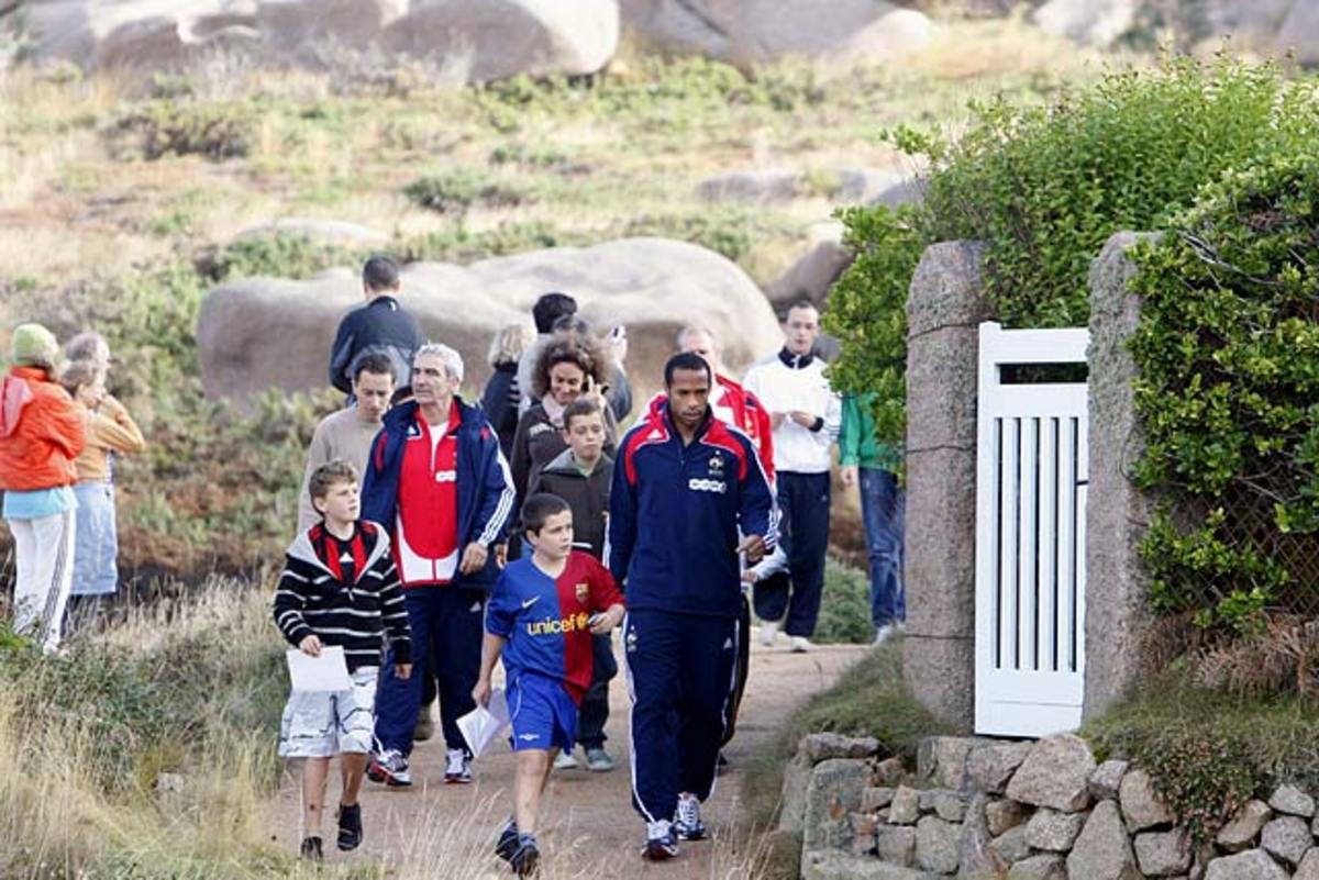 Raymond Domenech, Thierry Henry and fans
