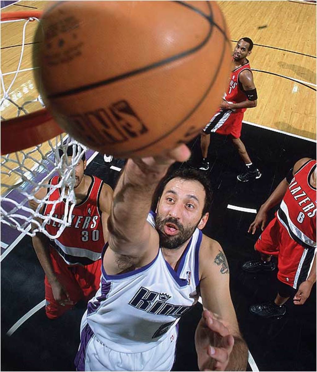 Vlade Divac