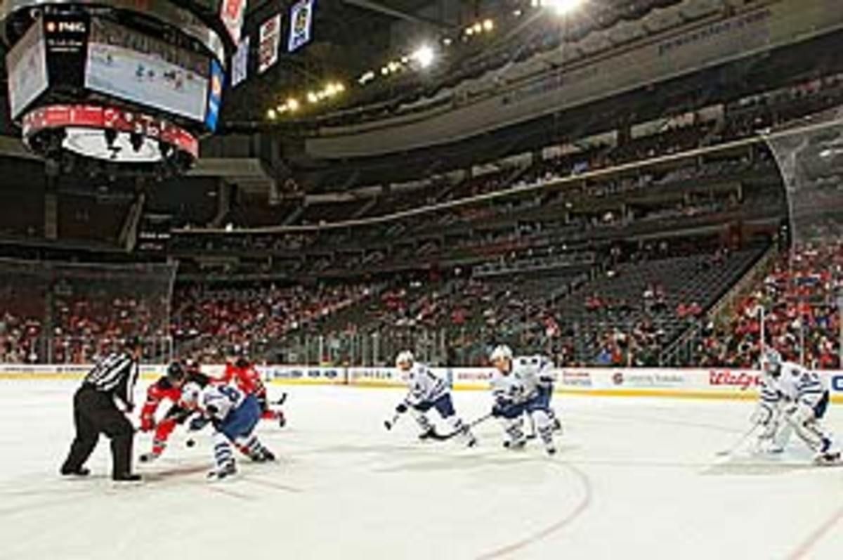 devils-maple-leafs.jpg