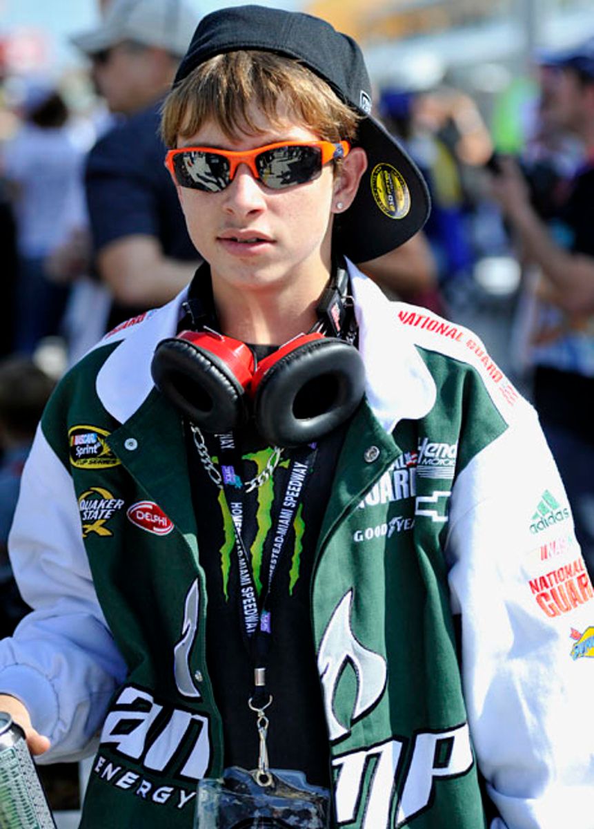 nascar-fan-earnhardt-jr.jpg