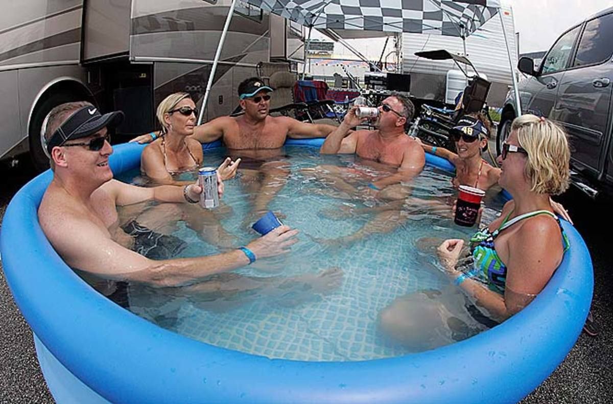 pool.jpg