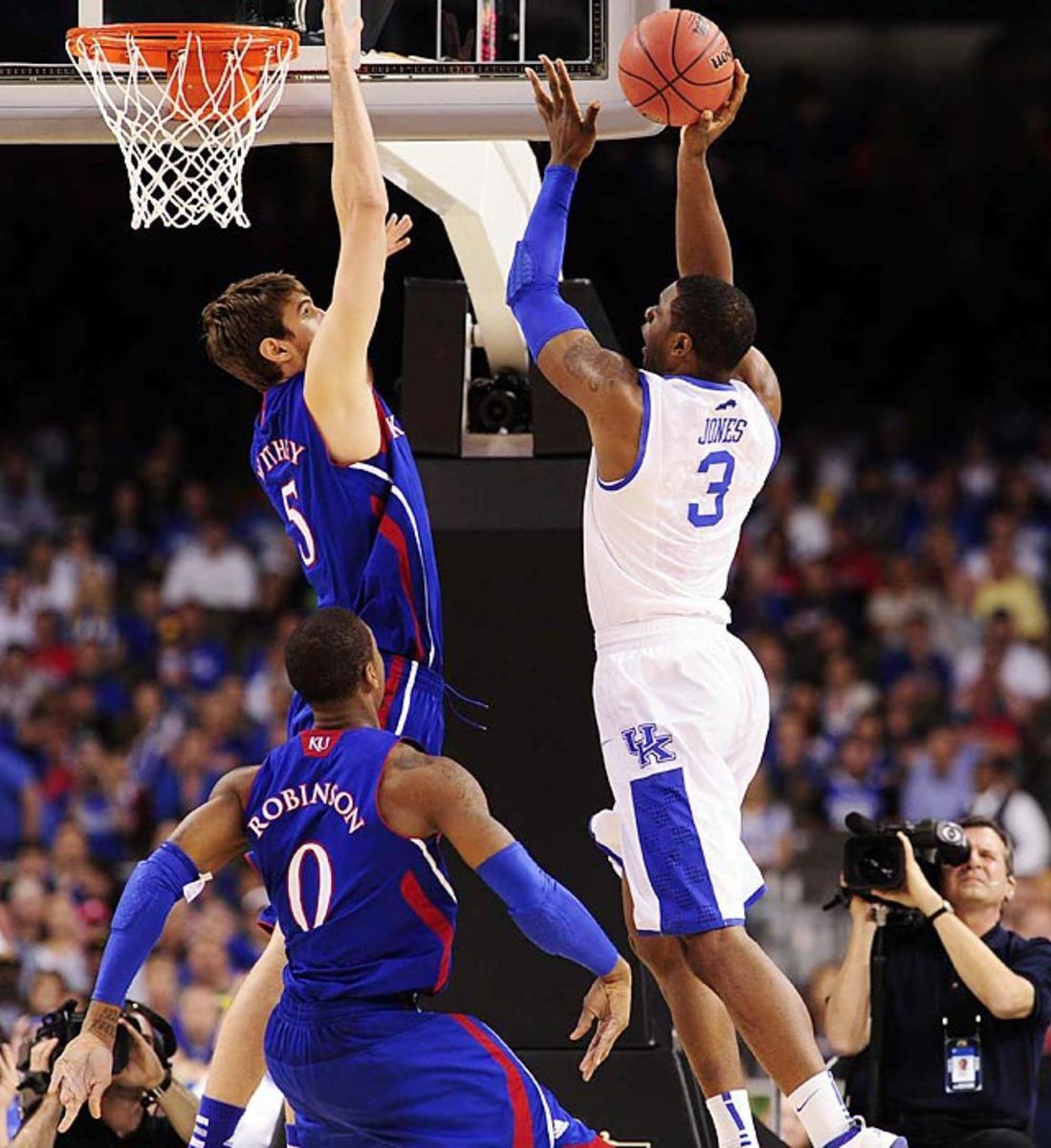 Kentucky 67, Kansas 59