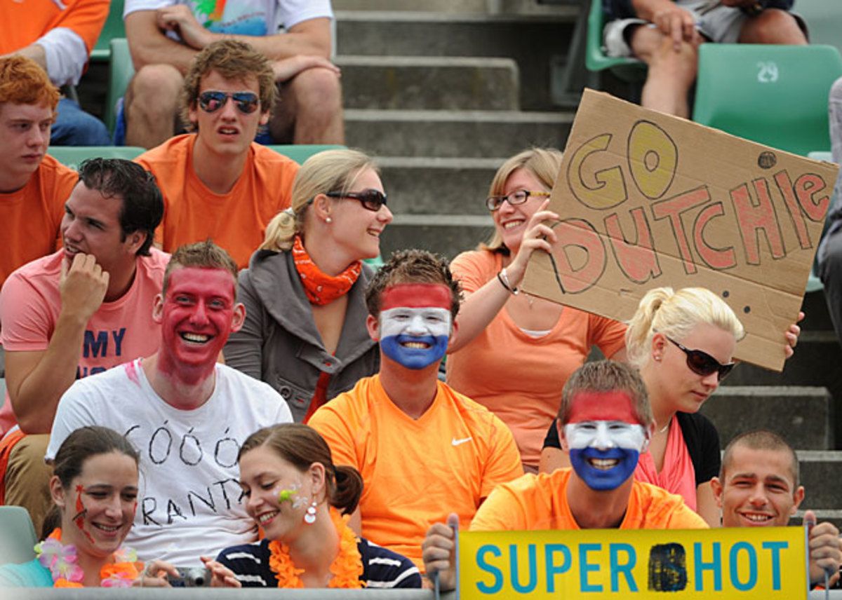 dutch-fans.jpg