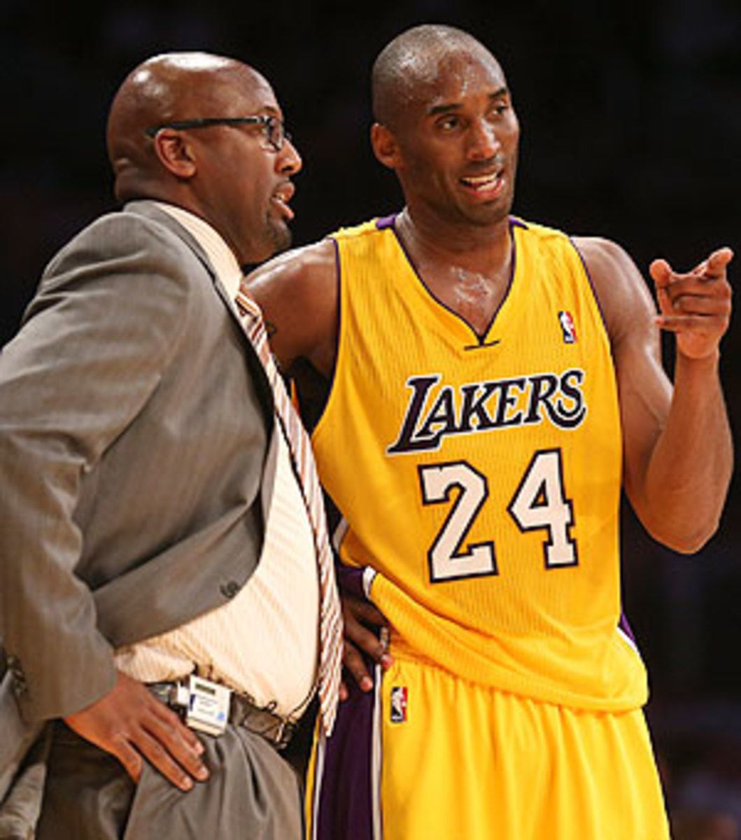 Mike Brown, Kobe Bryant