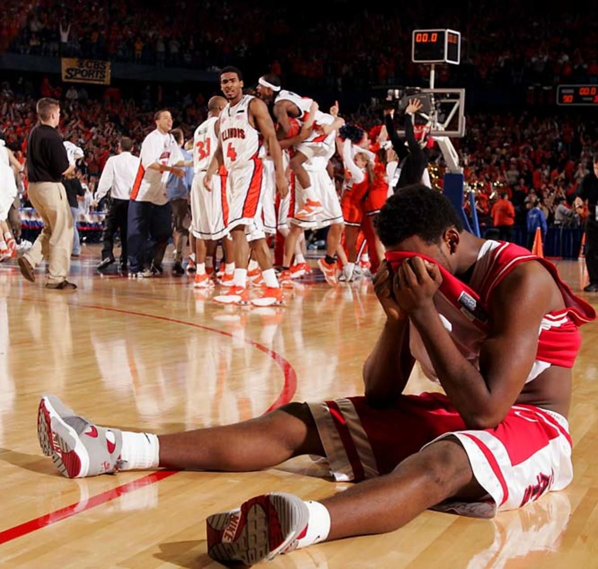 Illinois over Arizona