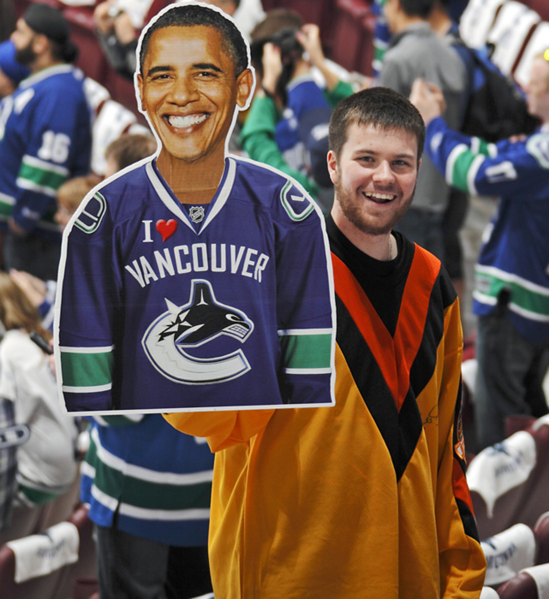 obama-canucks.jpg