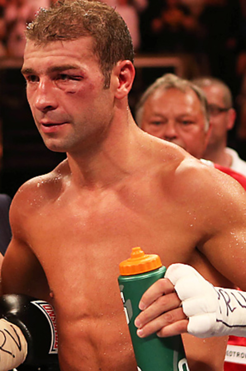 lucian-bute-tx.jpg
