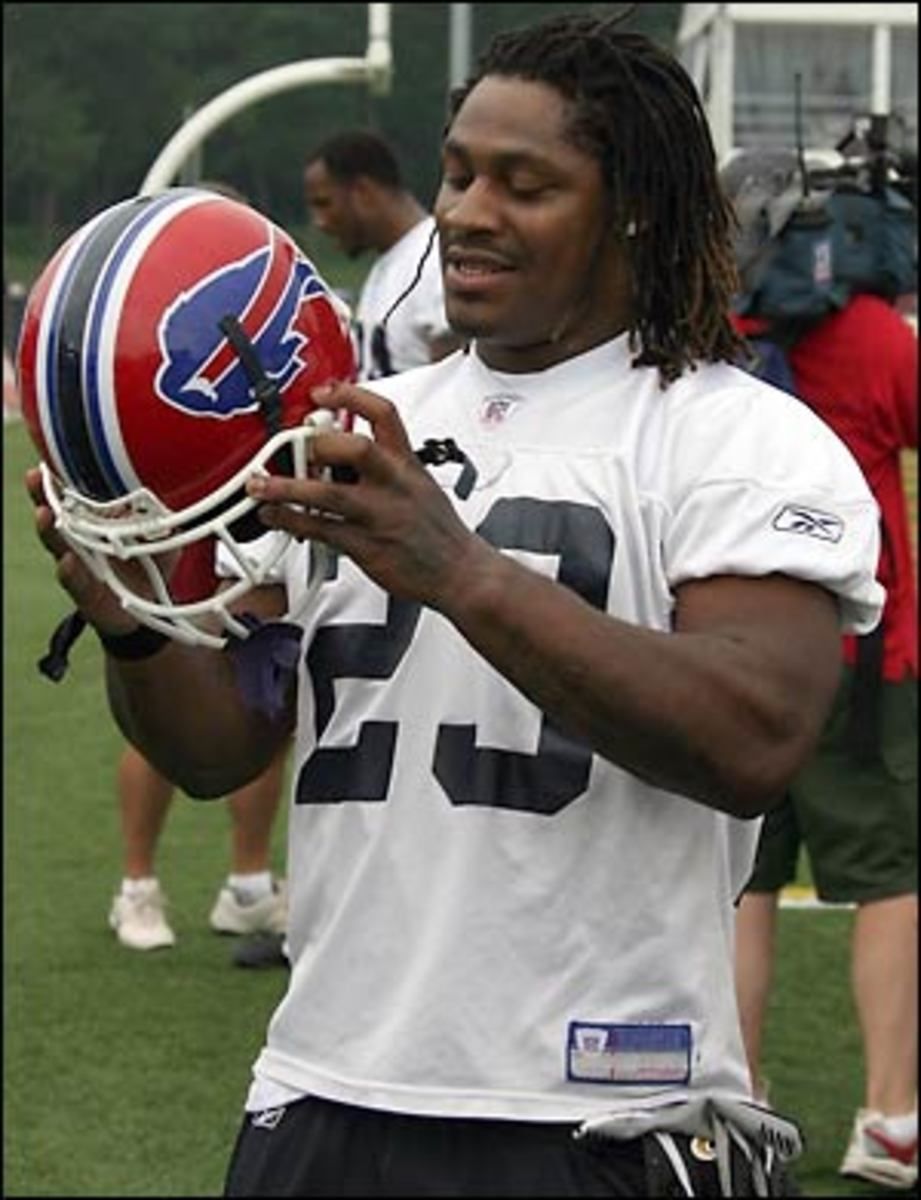 t1_lynch_si.jpg