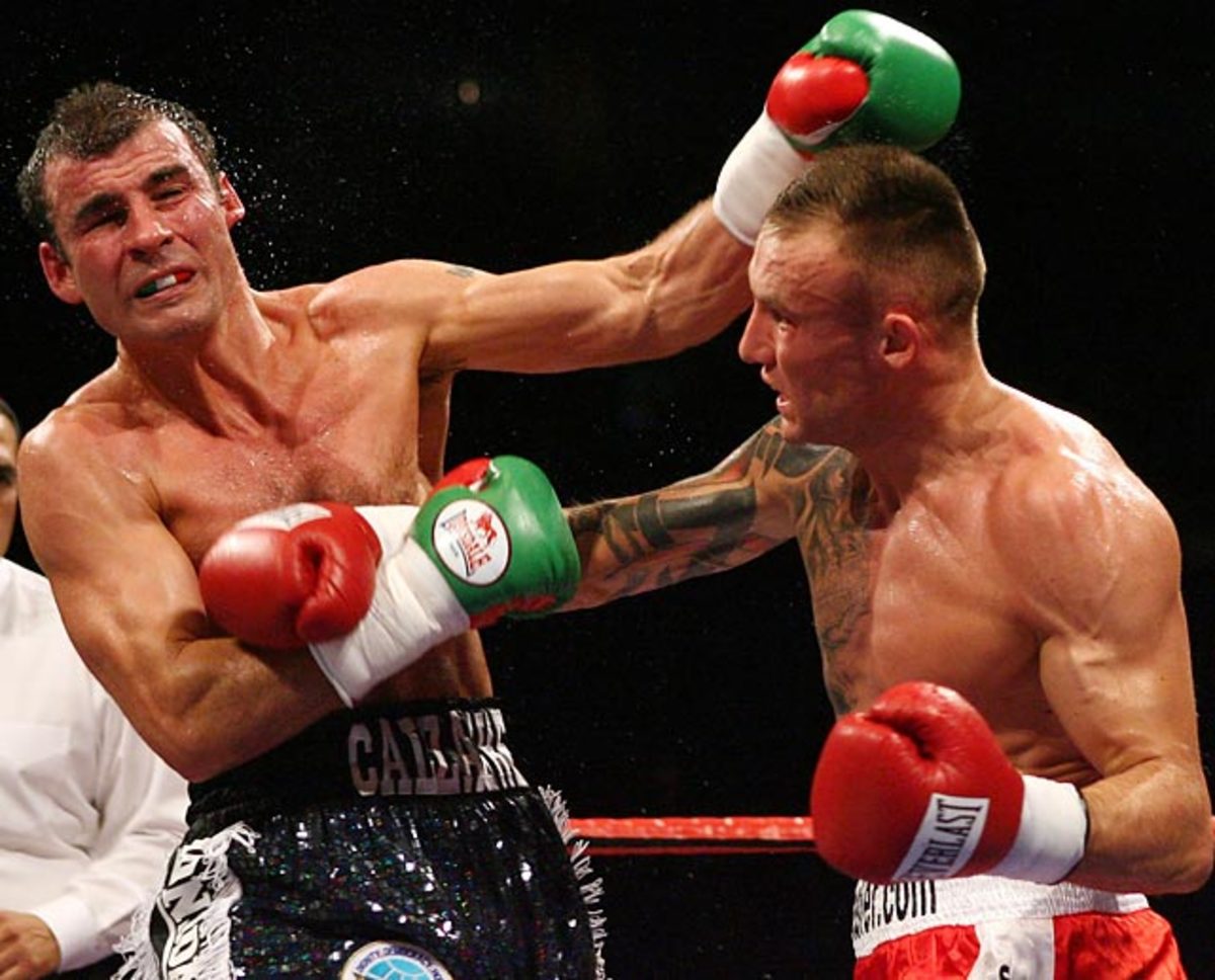 Joe Calzaghe W 12 Mikkel Kessler