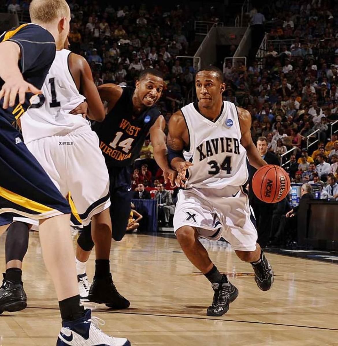 (3) Xavier 79, (7) West Virginia 73