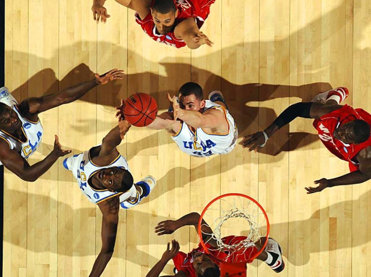 (1) UCLA 88, (12) W. Kentucky 78