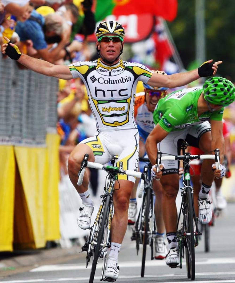 Mark Cavendish of Great Britain celebrates winning stage ten of the 2009 Tour de France