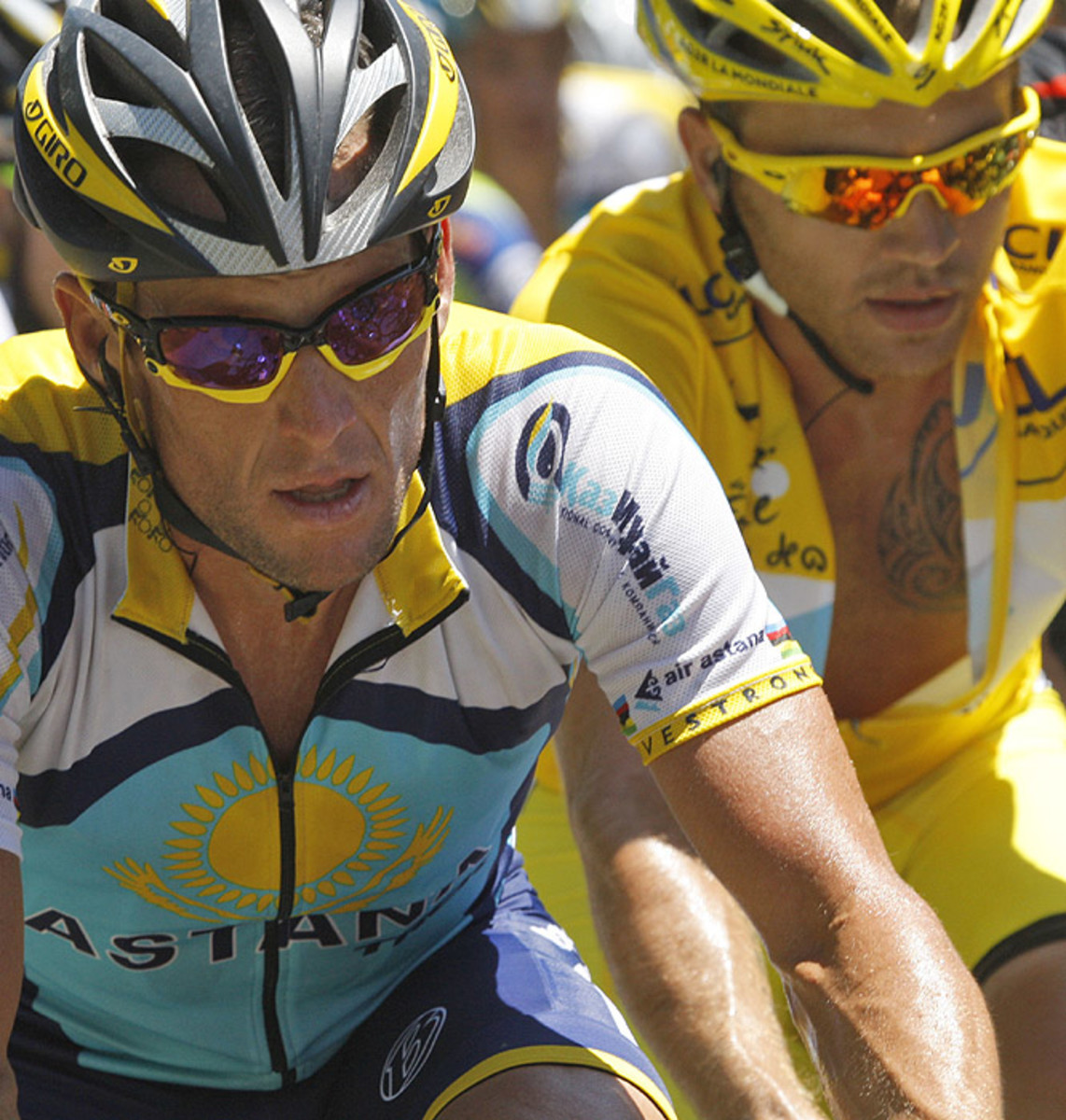 Lance Armstrong trails leader Rinaldo Nocentini (right) after eight stages.