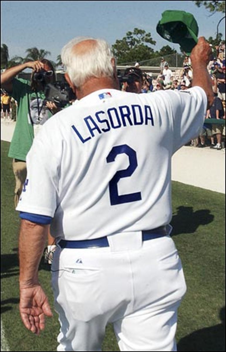 LasordaDodgertownAP2.jpg