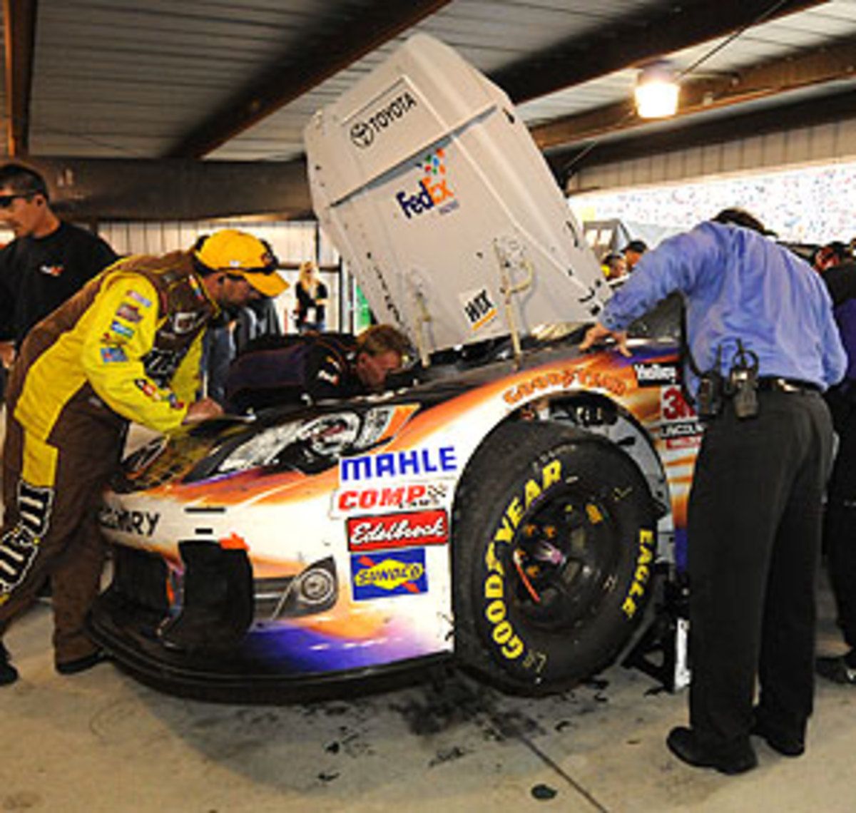 Denny-Hamlin-1.jpg