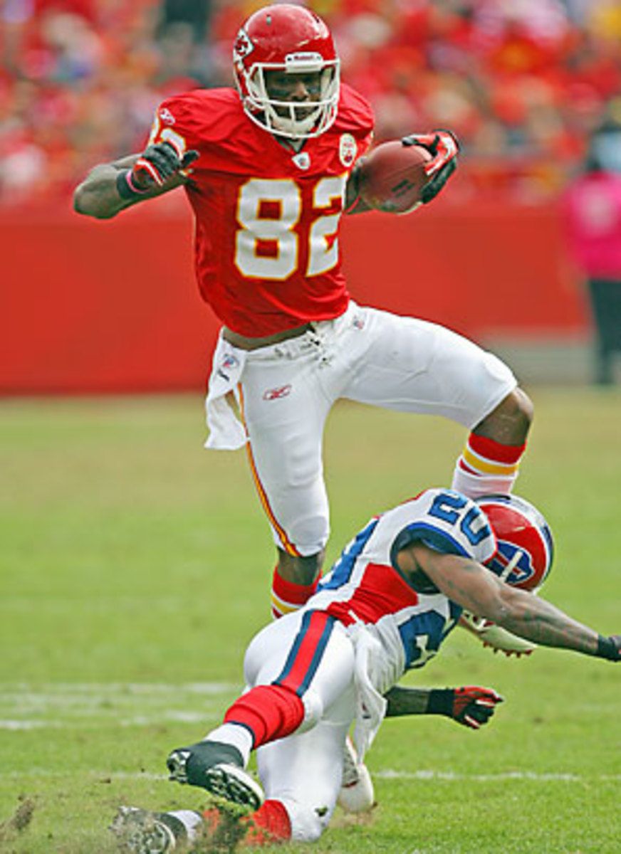 dwayne-bowe.jpg