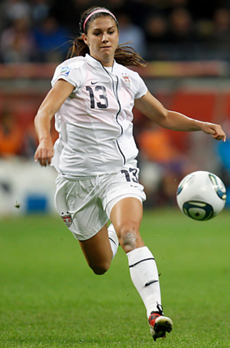 alex_morgan1_298.jpg