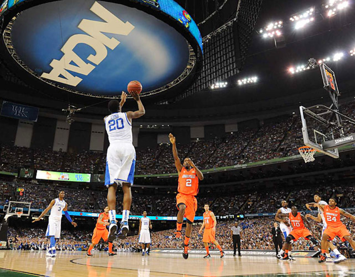 Kentucky 69, Louisville 61