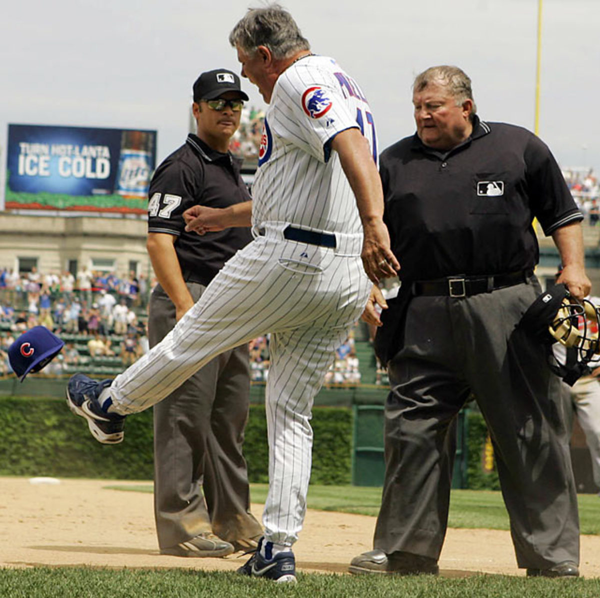 2007.lou-piniella.Baseball.jpg
