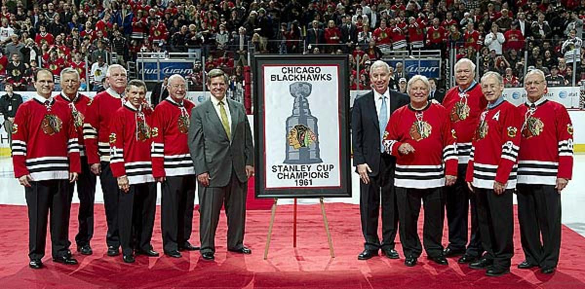 blackhawks.61.cup.team