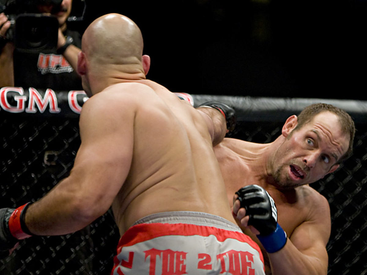 Shane Carwin vs. Christian Wellisch 