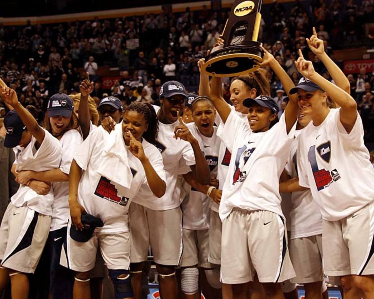 UConn 76, Louisville 54