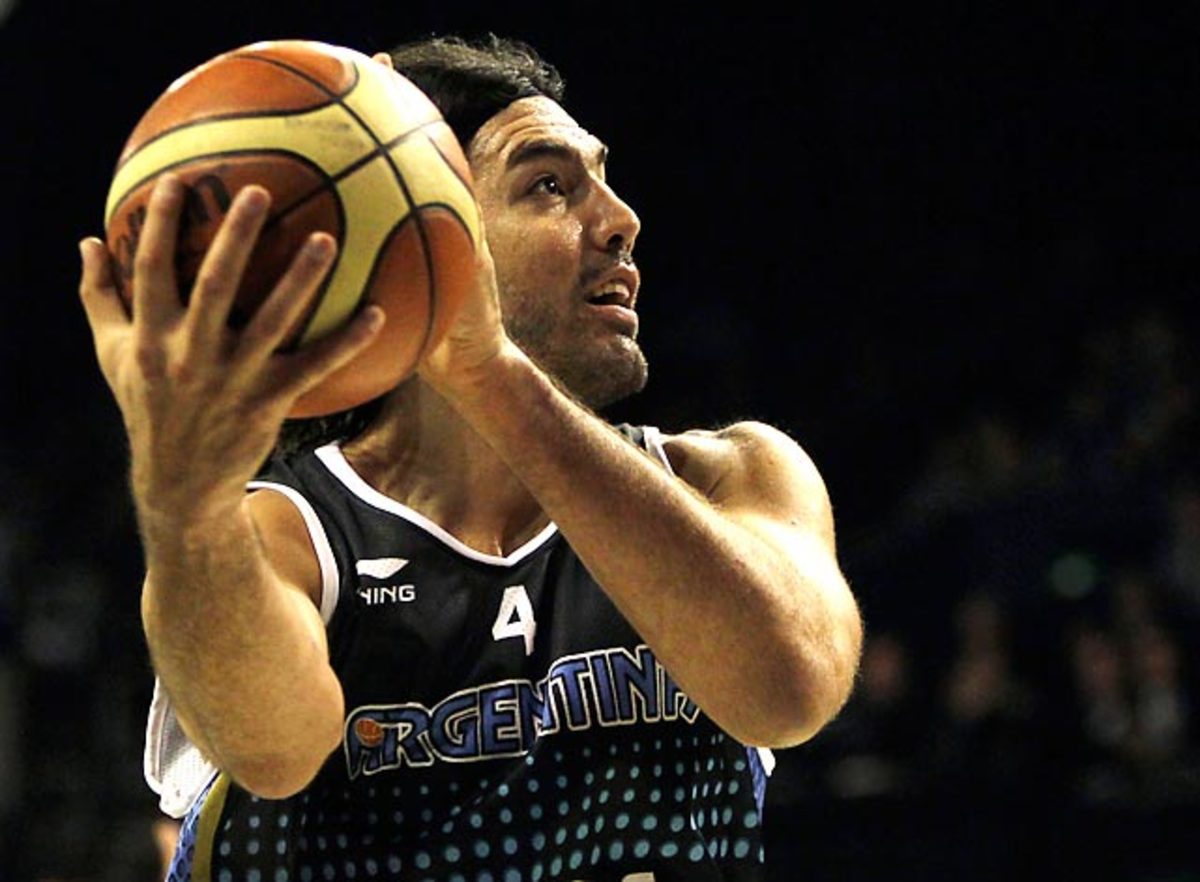 Luis Scola